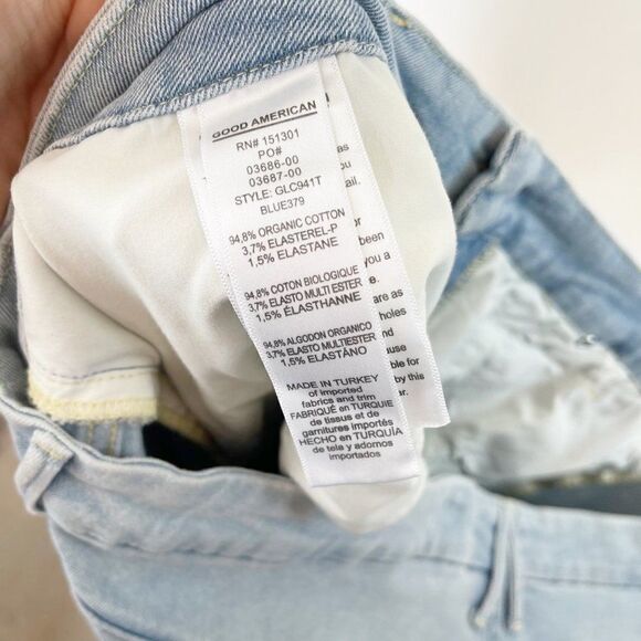 Good American Light Wash Denim Jeans Good Legs Crop - Picture 10 of 10